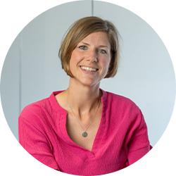 jamila-van-der-gaag-salesmedewerker